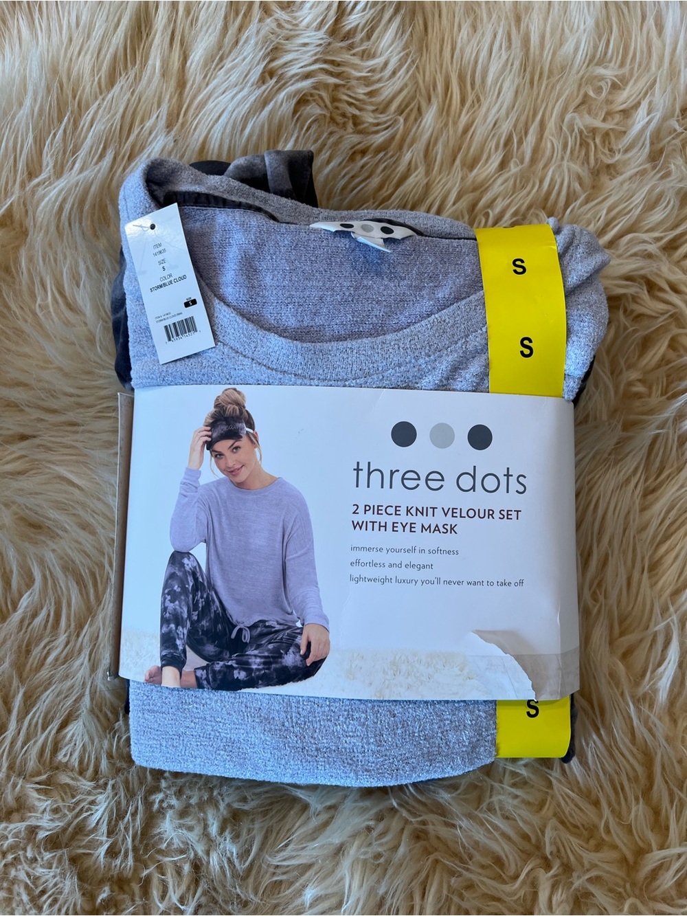 Three Dots Heather Gray Knit Velour 2-Piece Sleep Set with Eye Mask